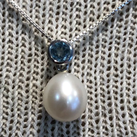 NWT 926 Floating charm pearl with blue stone - Picture 3 of 14